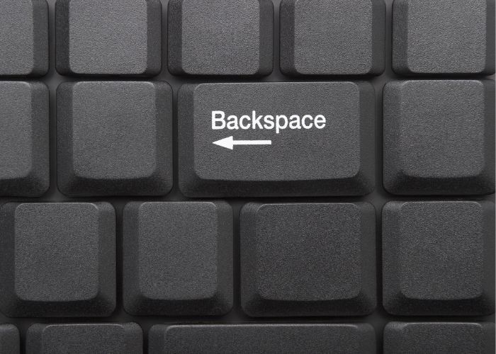 Xóa Trang Bằng Phím Backspace